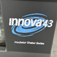 New Brunswick Innova 43 Incubator Shaker image 3